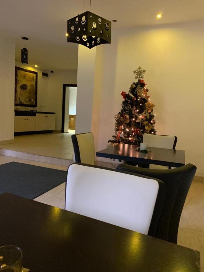 Chic City Rooms Сигишоара Экстерьер фото